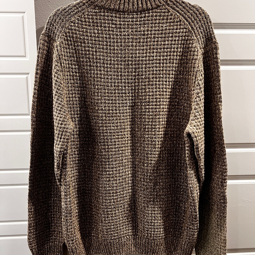 Tasso Elba half-zip mock-neck sweater. - Picture 6 of 7